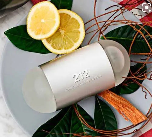 Carolina Herrera Eau De Toilette Spray (New Packaging) 2 oz